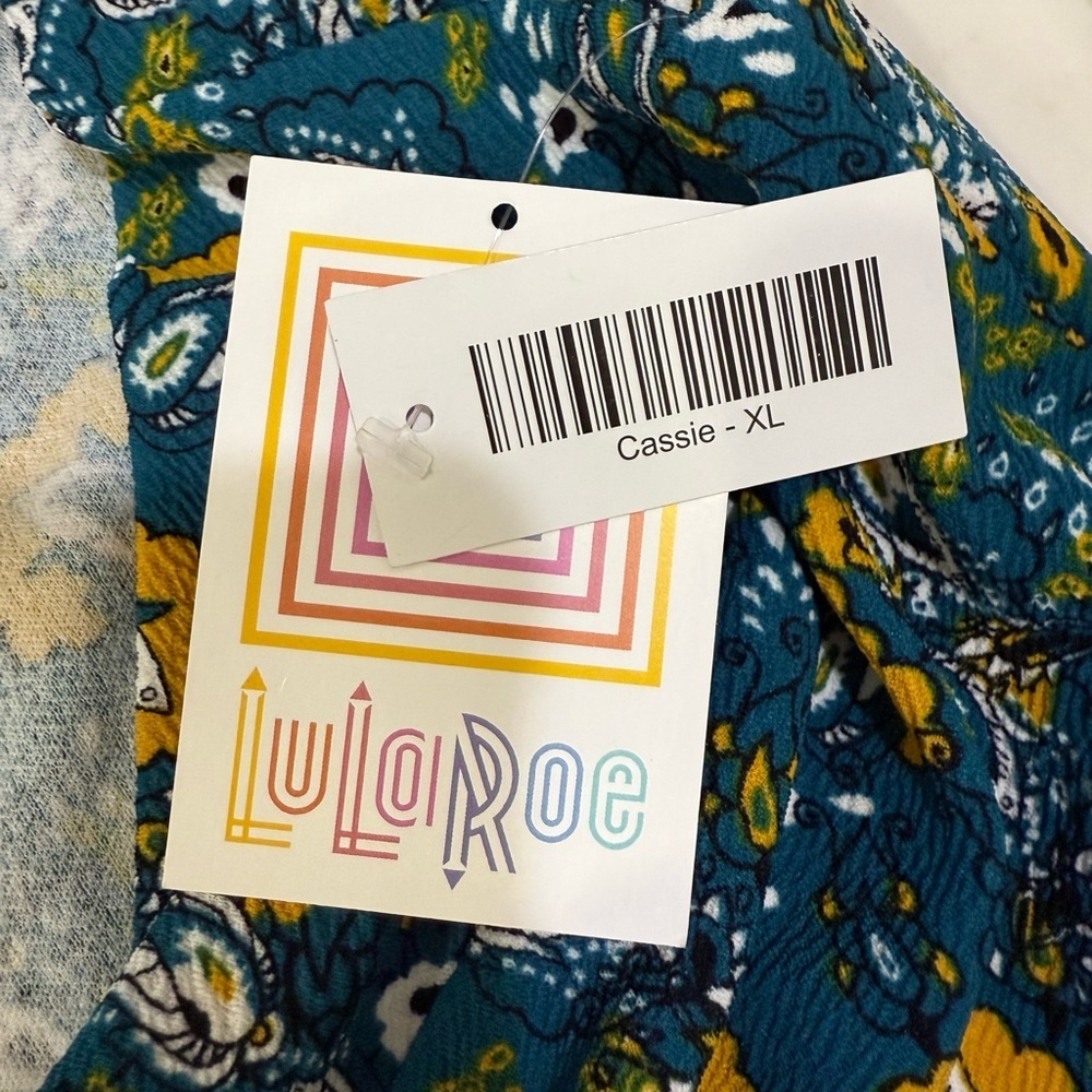LuLaRoe Cassie Pencil Skirt Size XL ππππ - Picture 8 of 10